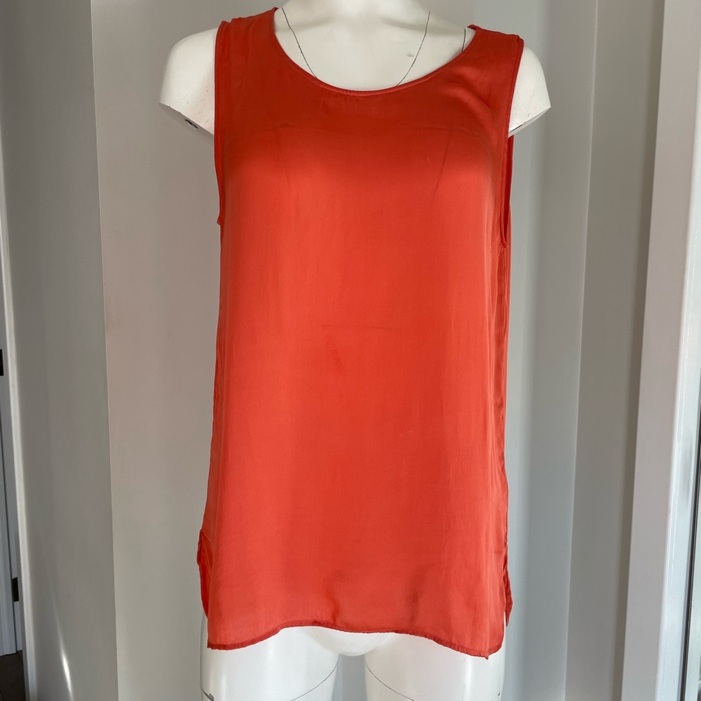 Coral tank